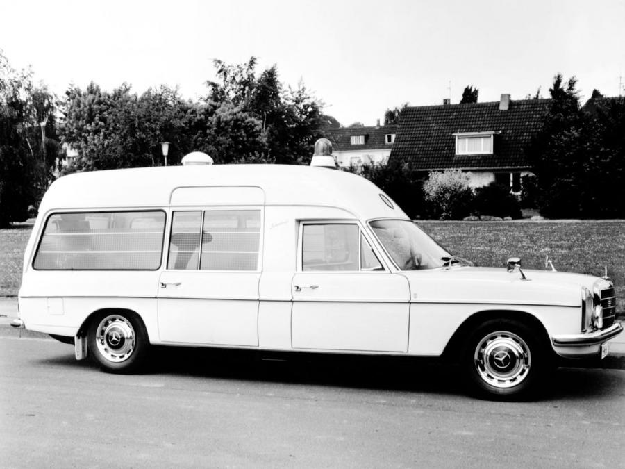  Mercedes-Benz 220D/8 Miesen Bonna KTW VF115 1968 года  (фото 1 из 1)